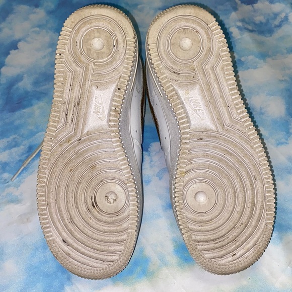 𝙉𝙞𝙠𝙚 𝘼𝙞𝙧 𝙁𝙤𝙧𝙘𝙚 1 𝙂𝙤𝙡𝙙 𝙏𝙧𝙞𝙢𝙢𝙚𝙙 - Picture 6 of 9